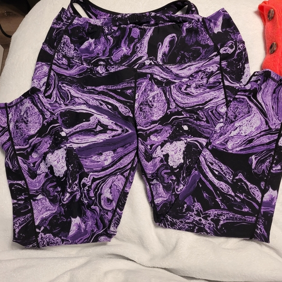 Torrid 2 pc active wear - Picture 3 of 5